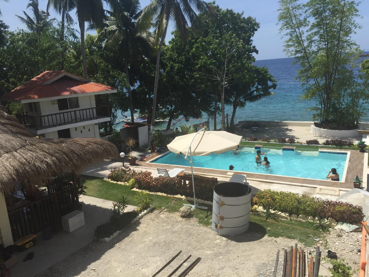 Cloud And Xky Beach Resort Oslob Exterior photo